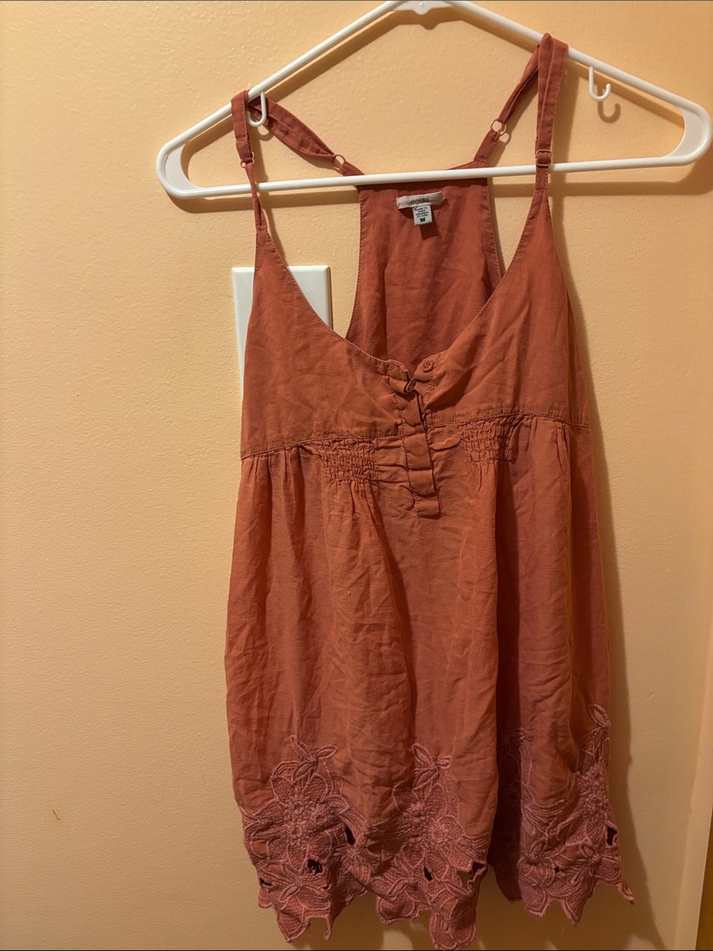 Ecote Rust Orange Sleeveless Embroidered Hem Tank Top